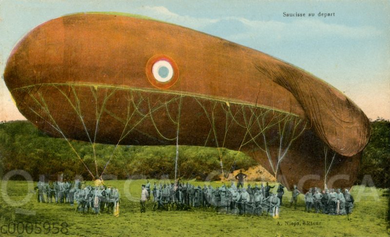 Zeppelin ('Saucisse') im Abflug