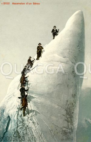 Bergsteiger beim Besteigen eines Eisturms