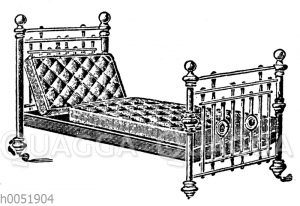 Bettgestell mit Rosshaarmatratze mit auswechselbaren Teilen mit aufgestelltem Kopfteil