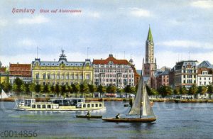 Hamburg: Blick auf den Alsterdamm