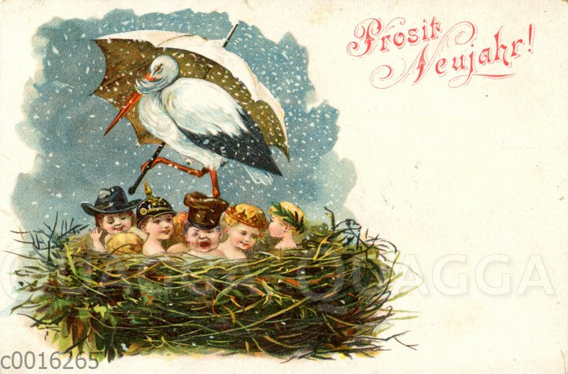 Storch mit Schirm wacht über einem Nest voller Kleinkinder